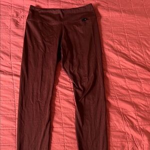 Women's Nike dri fit maroon Performance Leggings